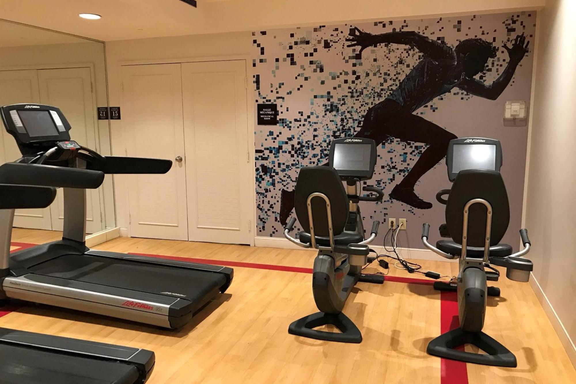 Sheraton Laval Hotel Zewnętrze zdjęcie