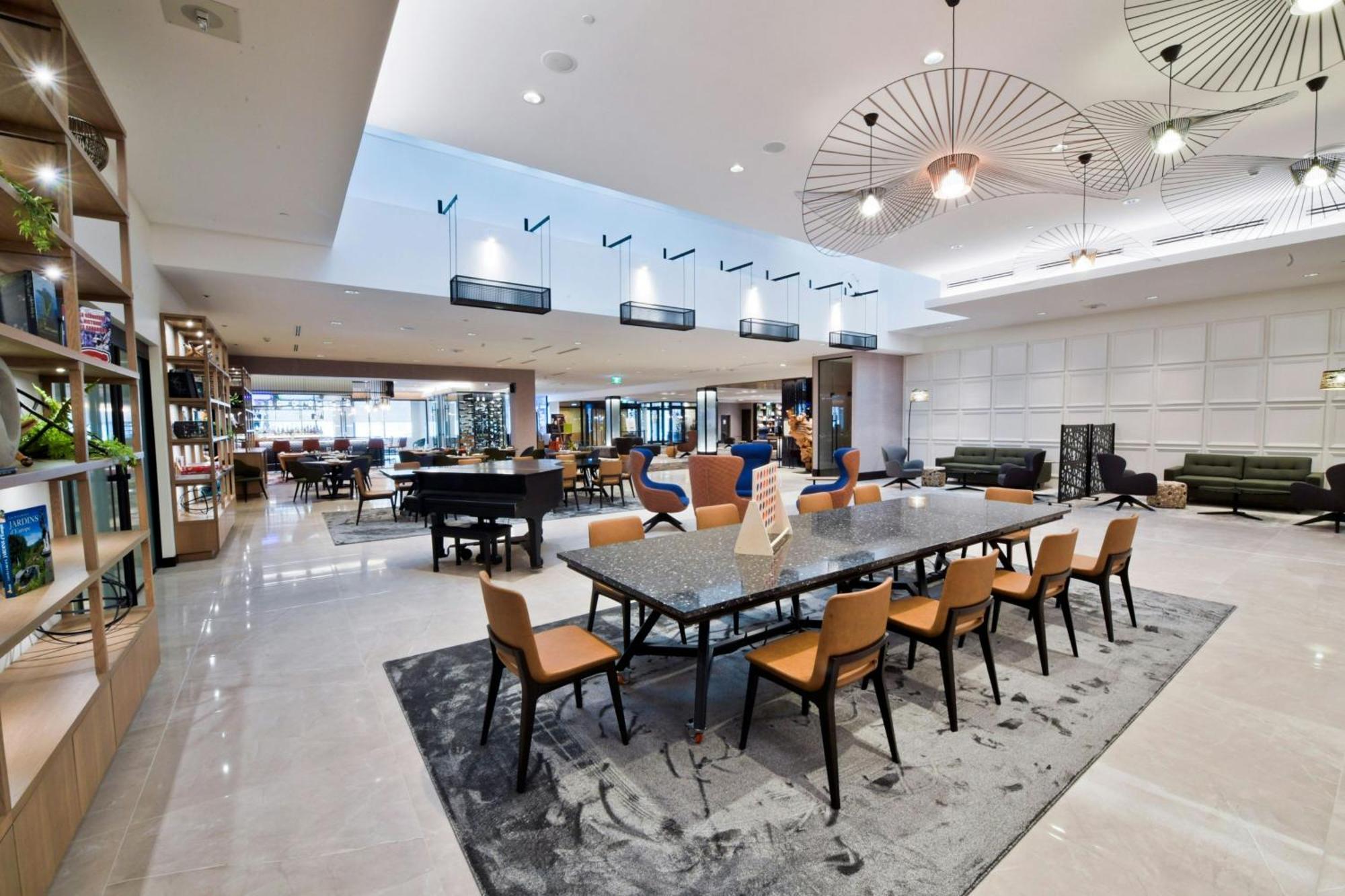 Sheraton Laval Hotel Zewnętrze zdjęcie